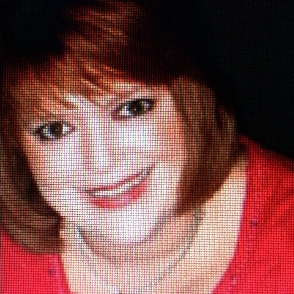 Meet your Posher, Dana